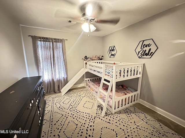 bedroom with ceiling fan