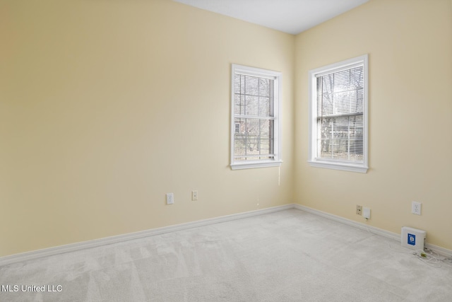 view of carpeted spare room