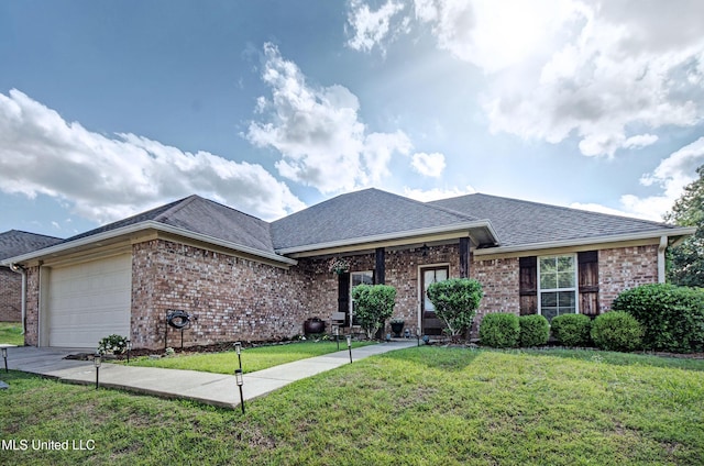 862 Willow Grande Cir, Brandon, MS 39047 - ranch-style home with brick siding, a front lawn, a garage, and roof with shingles