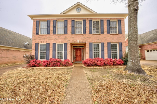 view of front of house with a front yard