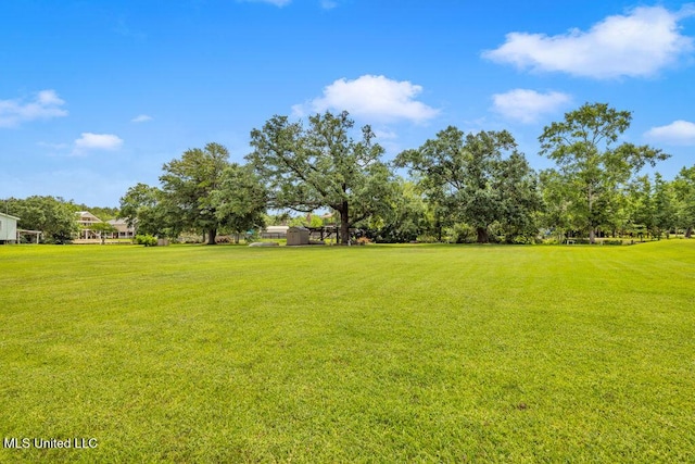11020 Jordan Dr, Bay Saint Louis, MS 39520 - view of grassy yard