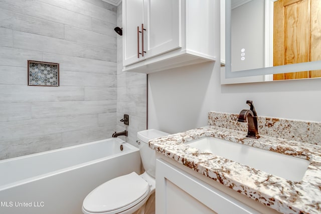 106 Horseshoe Ln, Flora, MS 39071 - bathroom with toilet, vanity, and bathing tub / shower combination