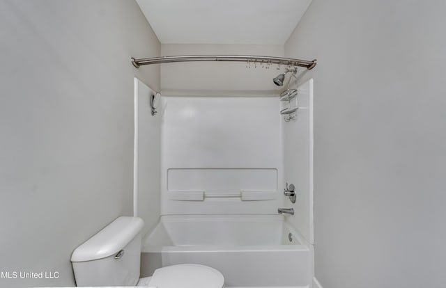 550 Post Rd Unit 116, Ridgeland, MS 39157 - bathroom featuring shower / washtub combination and toilet