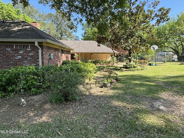 5365 River Thames Rd, Jackson, MS 39211 - view of yard