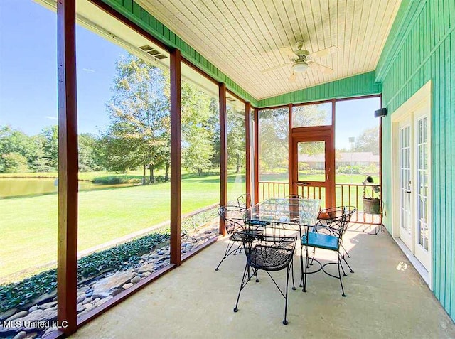 708 Ratliff Ferry Rd, Canton, MS 39046 - sunroom featuring ceiling fan, plenty of natural light, and wooden ceiling