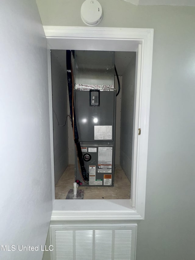 106 Edd Monk St, Mendenhall, MS 39114 - utilities with heating unit