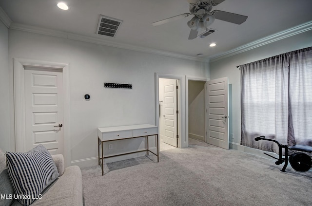 living area with crown molding, carpet floors, a ceiling fan, recessed lighting, and baseboards