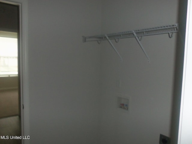 7156 Edgewater Dr, Olive Branch, MS 38654 - laundry room featuring washer hookup