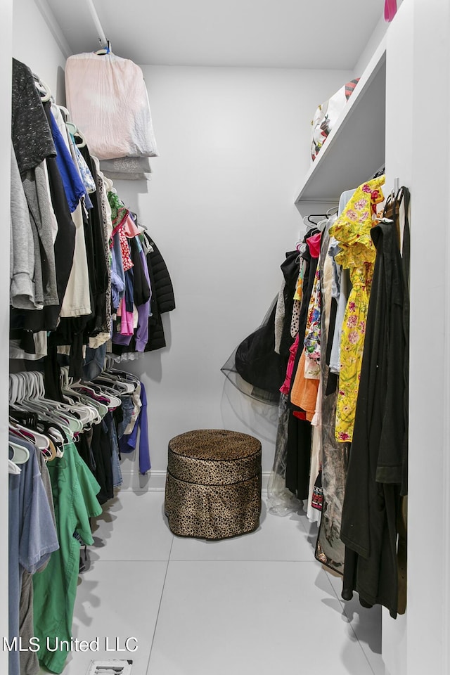 3844 Hawthorn Dr, Jackson, MS 39216 - walk in closet with tile patterned flooring