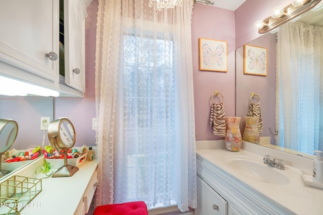 bathroom with vanity