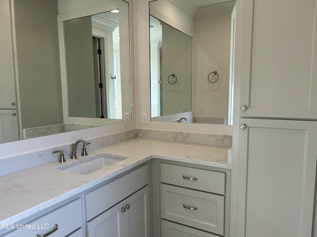 bathroom with vanity