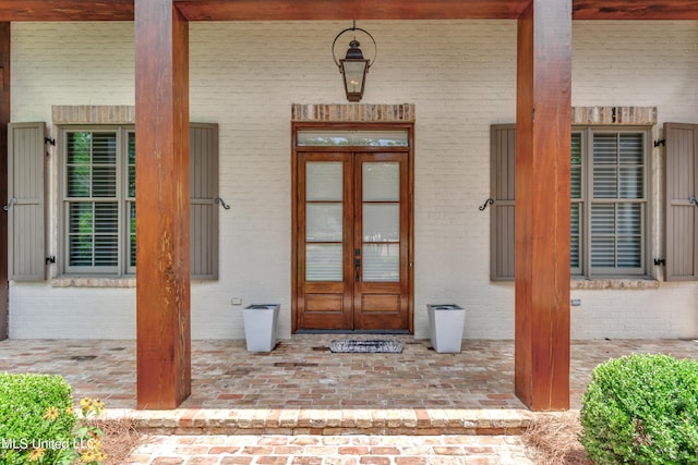 property entrance with a porch