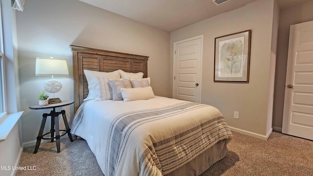 bedroom featuring carpet flooring