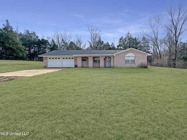 237 Liles Rd, Holly Springs, MS 38635 - ranch-style home featuring a front yard and a garage