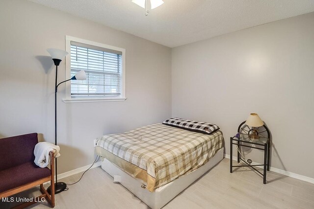 347 Rodenberg Ave, Biloxi, MS 39531 - bedroom with baseboards