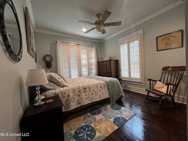 914 39th Ave, Gulfport, MS 39501 - bedroom with baseboards, dark wood finished floors, ornamental molding, recessed lighting, and a ceiling fan