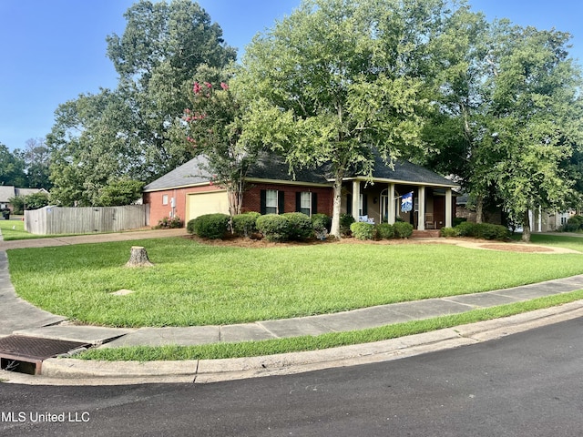 1024 Riverchase N Dr, Brandon, MS 39047 - ranch-style home featuring a garage, driveway, and a porch