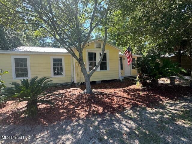 153 Saint Peter St, Biloxi, MS 39530 - view of front facade