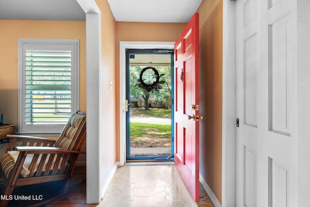 530 Oakhurst Dr, Hernando, MS 38632 - entrance foyer with baseboards