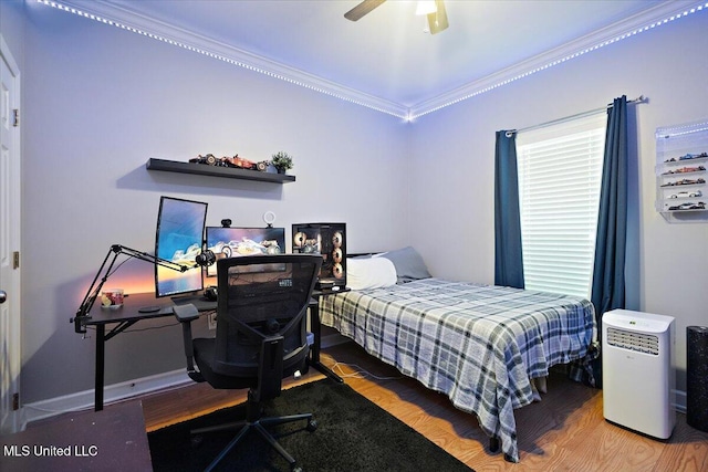 205 Stonebriar Ln, Brandon, MS 39042 - bedroom with crown molding, ceiling fan, and wood finished floors