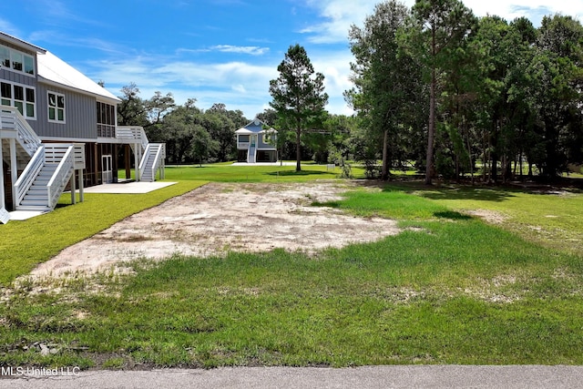 128 Dogwood Dr, Waveland, MS 39576