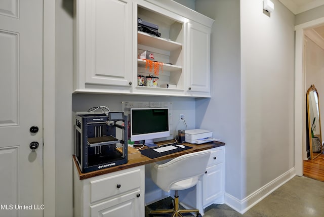 233 Arbor Trl, Brandon, MS 39047 - office featuring baseboards and built in study area