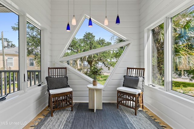 sunroom with a healthy amount of sunlight