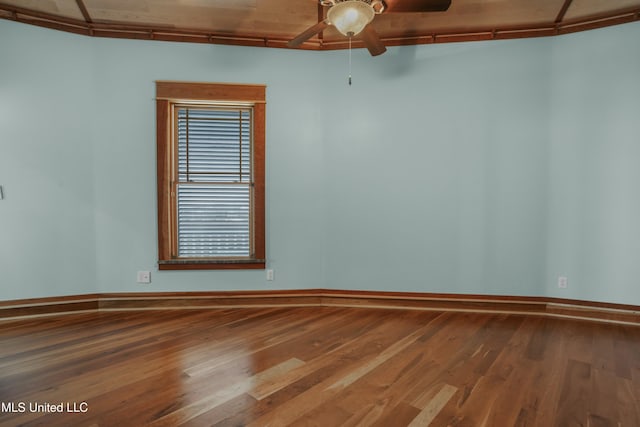 141 Janelle Dr, Bay Saint Louis, MS 39520 - unfurnished room featuring a ceiling fan, wood finished floors, and baseboards