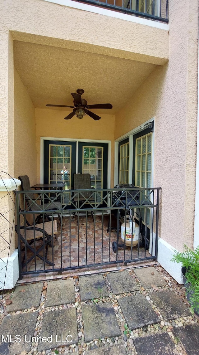 2252 Beach Dr Unit 701, Gulfport, MS 39507 - view of patio / terrace featuring a ceiling fan