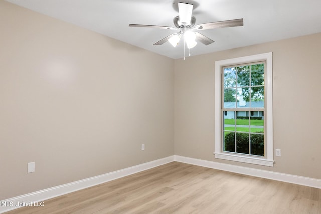 1304 Estelle St, Hattiesburg, MS 39402 - unfurnished room featuring light wood-type flooring and ceiling fan