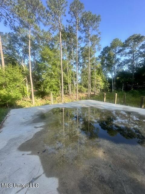 7310 Kalipekona Ct, Diamondhead, MS 39525