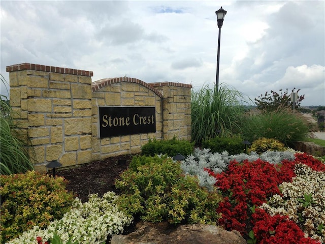 188 Wind Crest Ct, Washington, MO 63090