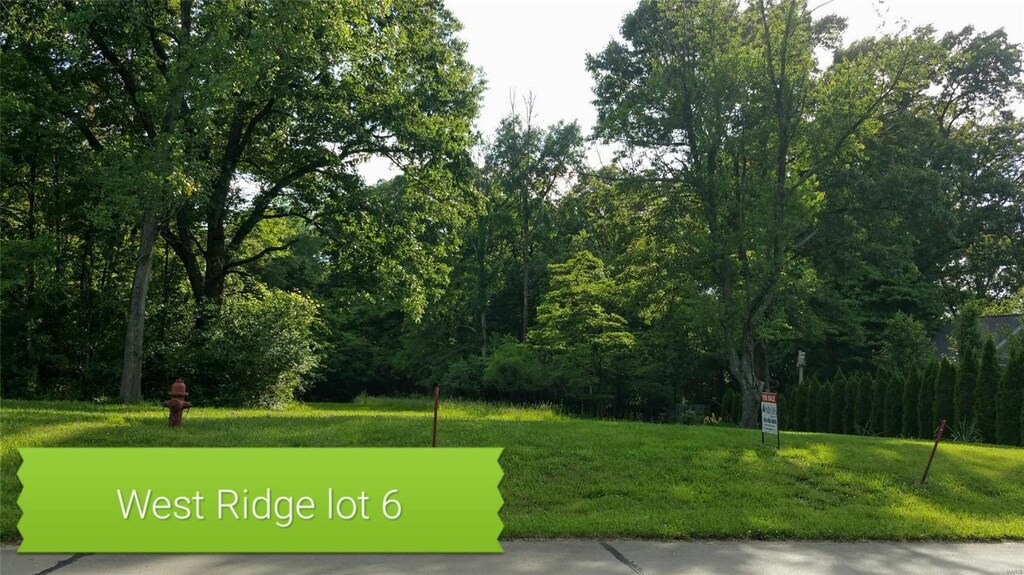 776 Grafton Hills Dr, Grafton, IL 62037 - photo 1