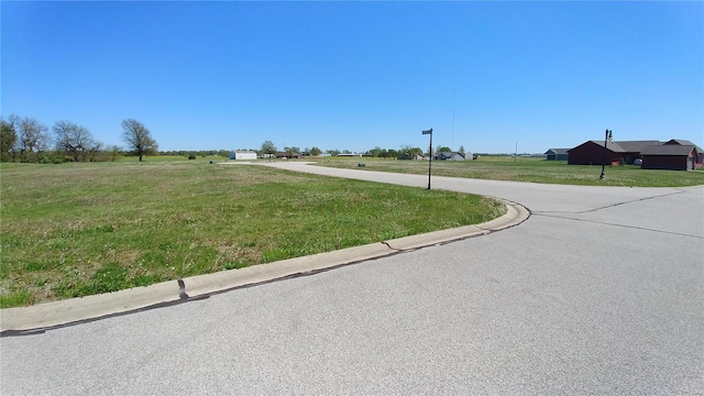 16743 Ashland Ct, Carlyle, IL 62231