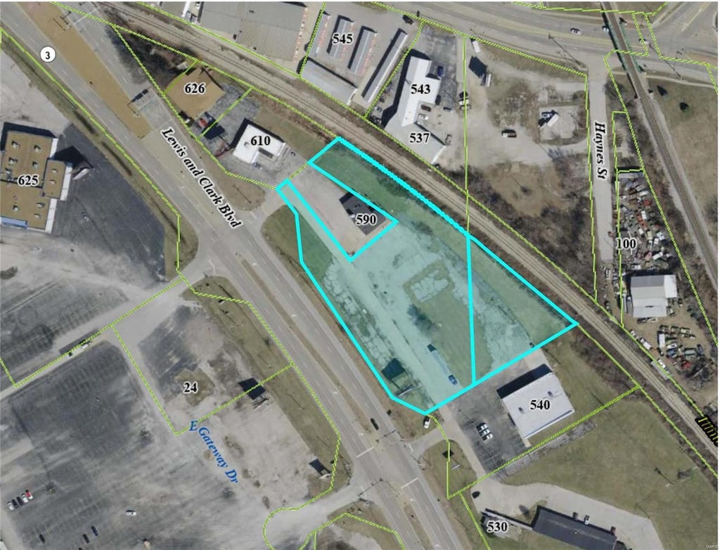 560 Lewis And Clark Blvd, East Alton, IL 62024