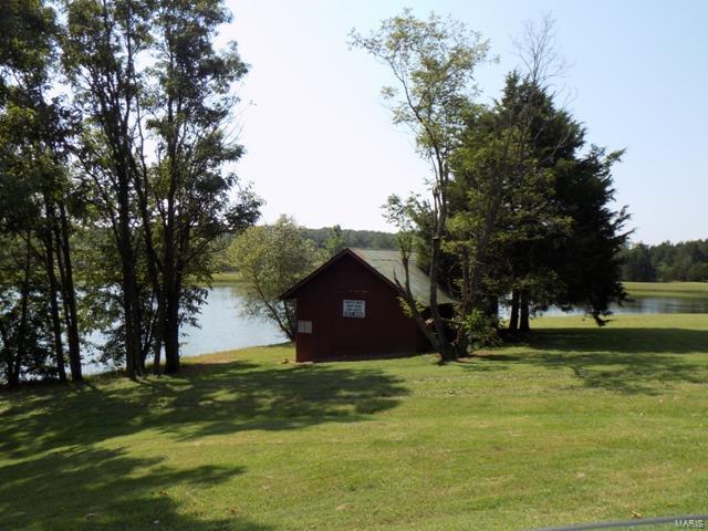 255 Foxboro Rd, Gerald, MO 63037