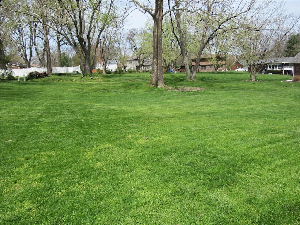 1900 Cheyenne Dr, Godfrey, IL 62035 - photo 3