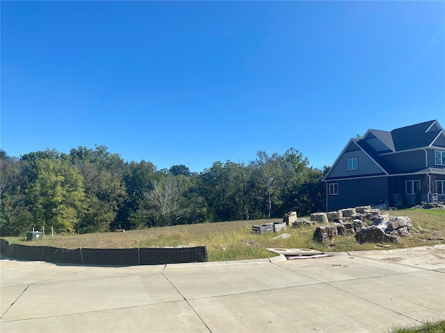 2033 Lily Ave, Kirkwood, MO 63122