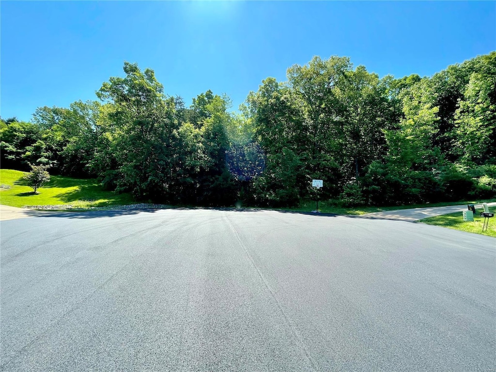 4614 Hawks Cir, House Springs, MO 63051