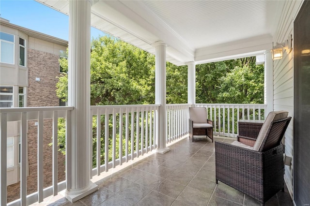 505 N And S Rd Unit 3C, University City, MO 63130 - balcony with a porch