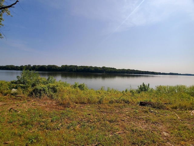 801 S Front St, La Grange, MO 63448 - water view