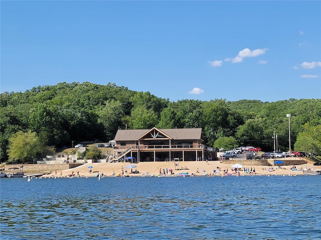 1541 King Arthur Dr, Lake Sherwood, MO 63357