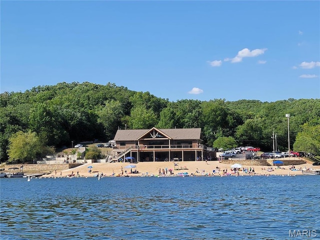 1541 King Arthur Dr, Lake Sherwood, MO 63357