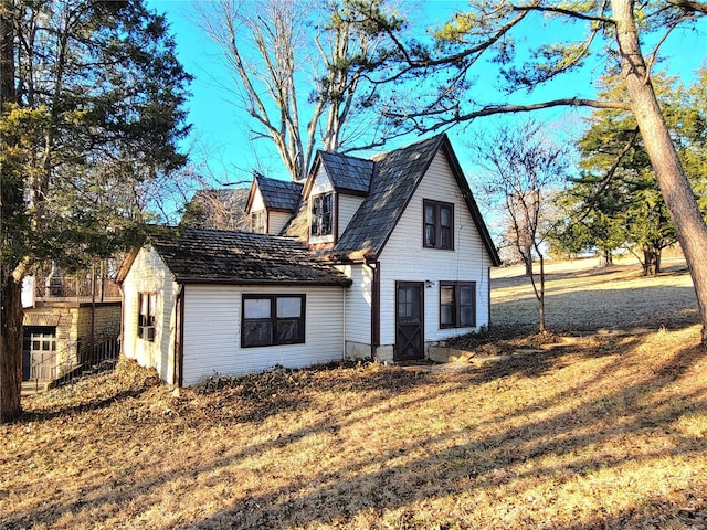 1475 Pottery Rd, Washington, MO 63090 - view of front of home featuring a front lawn
