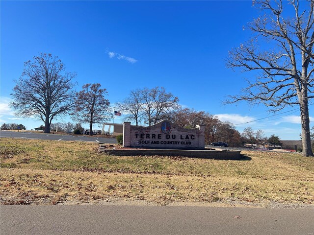 2 Napoleon Dr, Bonne Terre, MO 63628