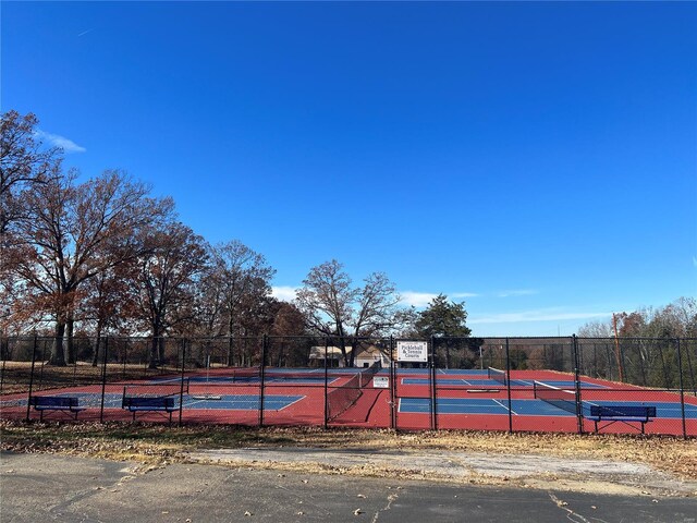 2 Napoleon Dr, Bonne Terre, MO 63628