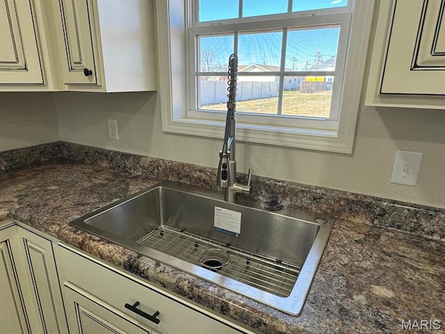 902 C St, Malden, MO 63863 - kitchen view of a sink