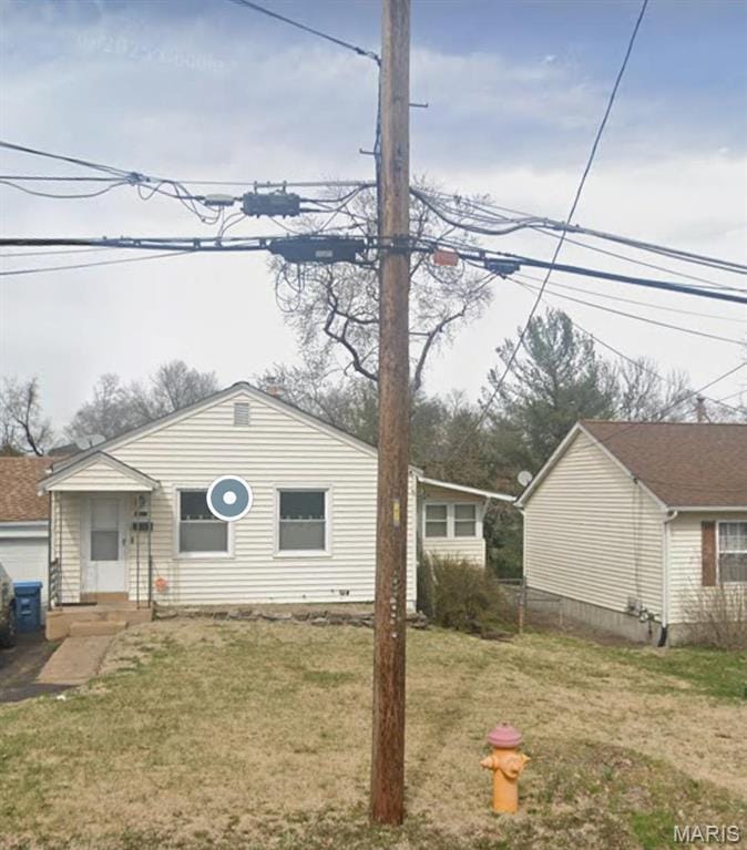10301 Niblic Dr, Saint Louis, MO 63114 - photo 1