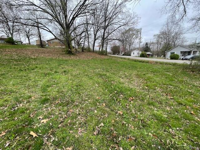 1220 Davis St, Poplar Bluff, MO 63901