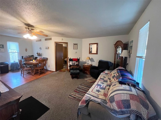 429 N Kennedy Blvd, Vandalia, IL 62471 - living room with ceiling fan and carpet flooring